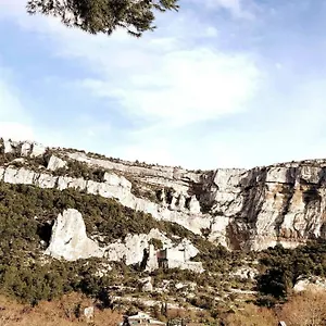Vue Panoramique Sur Le Chateau,montagne Et Grottes Apartment Fontaine-de-Vaucluse