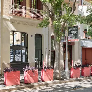 Ola Living Calabria Apartment Barcelona